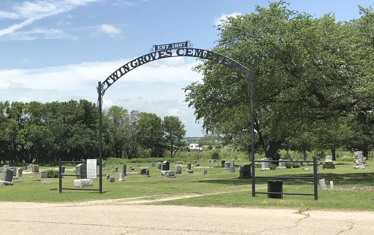 Twin Groves Cemetery